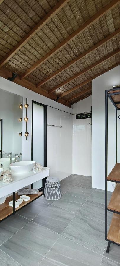 Villa On The Rock - 360 Bay View Thong Sala Bagian luar foto
