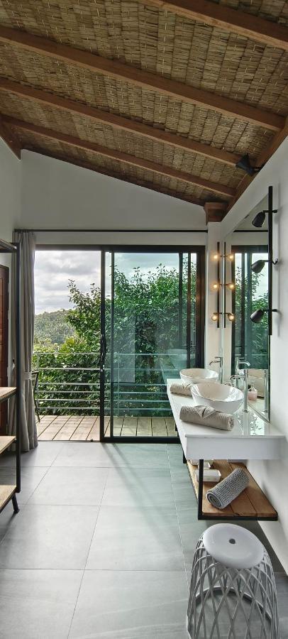 Villa On The Rock - 360 Bay View Thong Sala Bagian luar foto